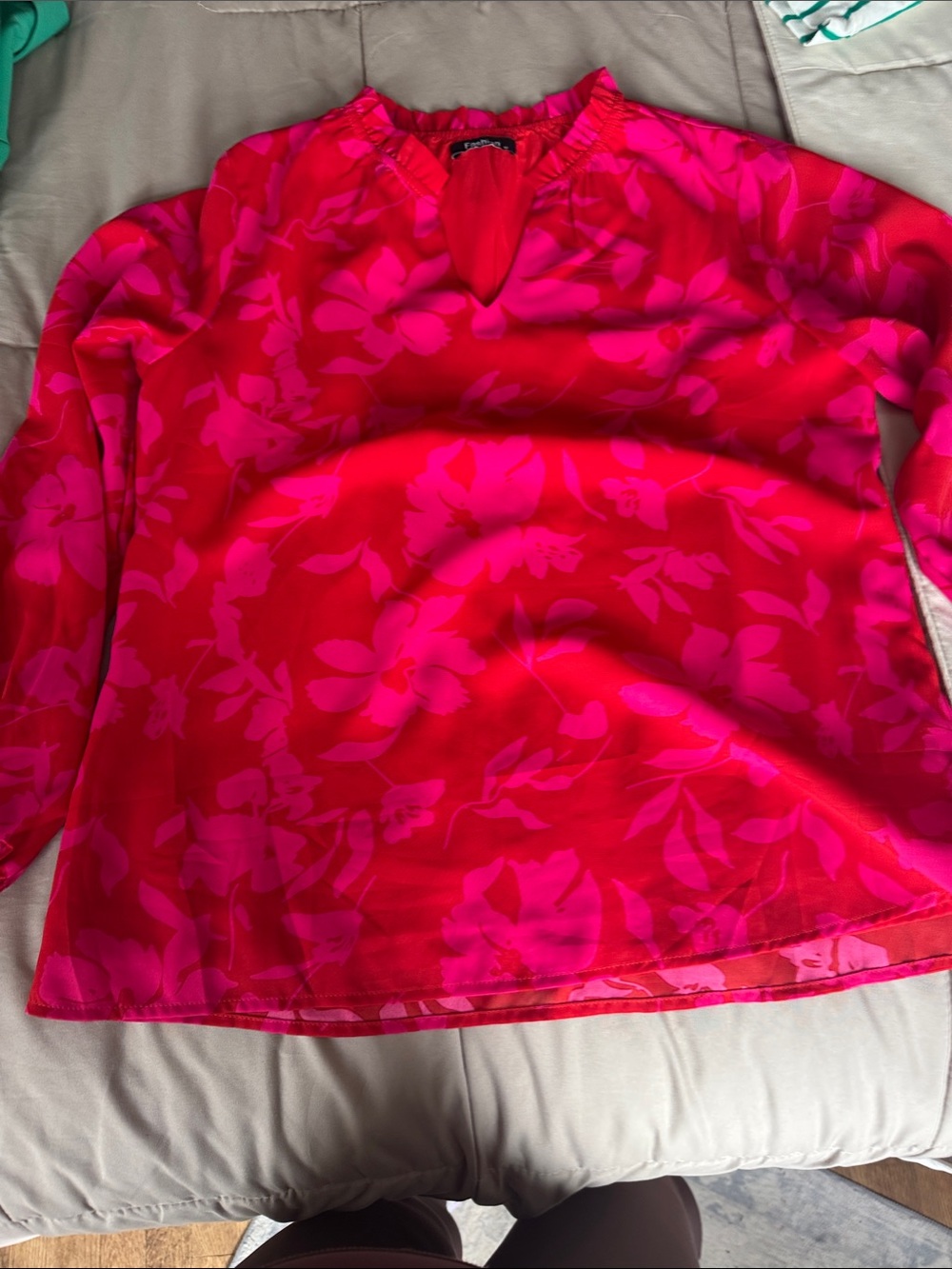 Amazon Women's Floral Keyhole Blouse in Hot Pink and Fuchsia